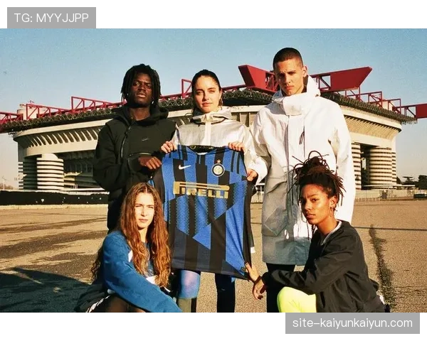 商业观察:国际米兰夺冠推动耐克新款冠军纪念球衣销量激增300% 商业观察:国际米兰夺冠推动耐克新款冠军纪念球衣销量激增300%